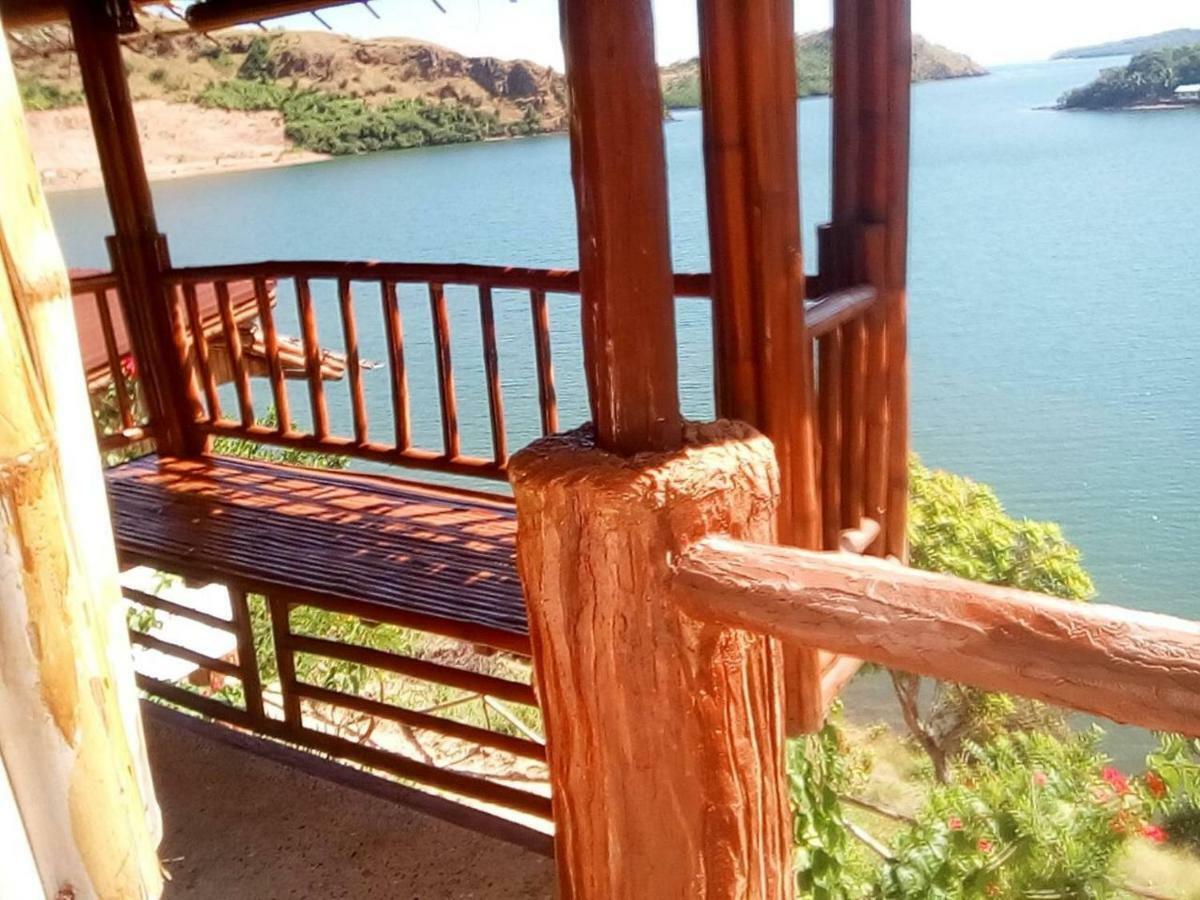 Borac Bay Bungalows Hotel And Resort Екстериор снимка