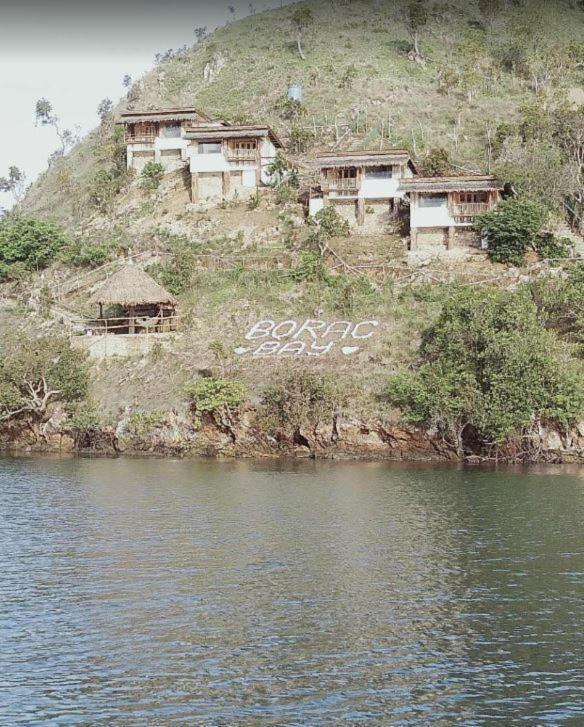 Borac Bay Bungalows Hotel And Resort Екстериор снимка
